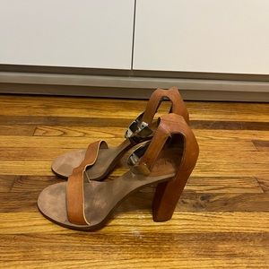 Chloe Heels